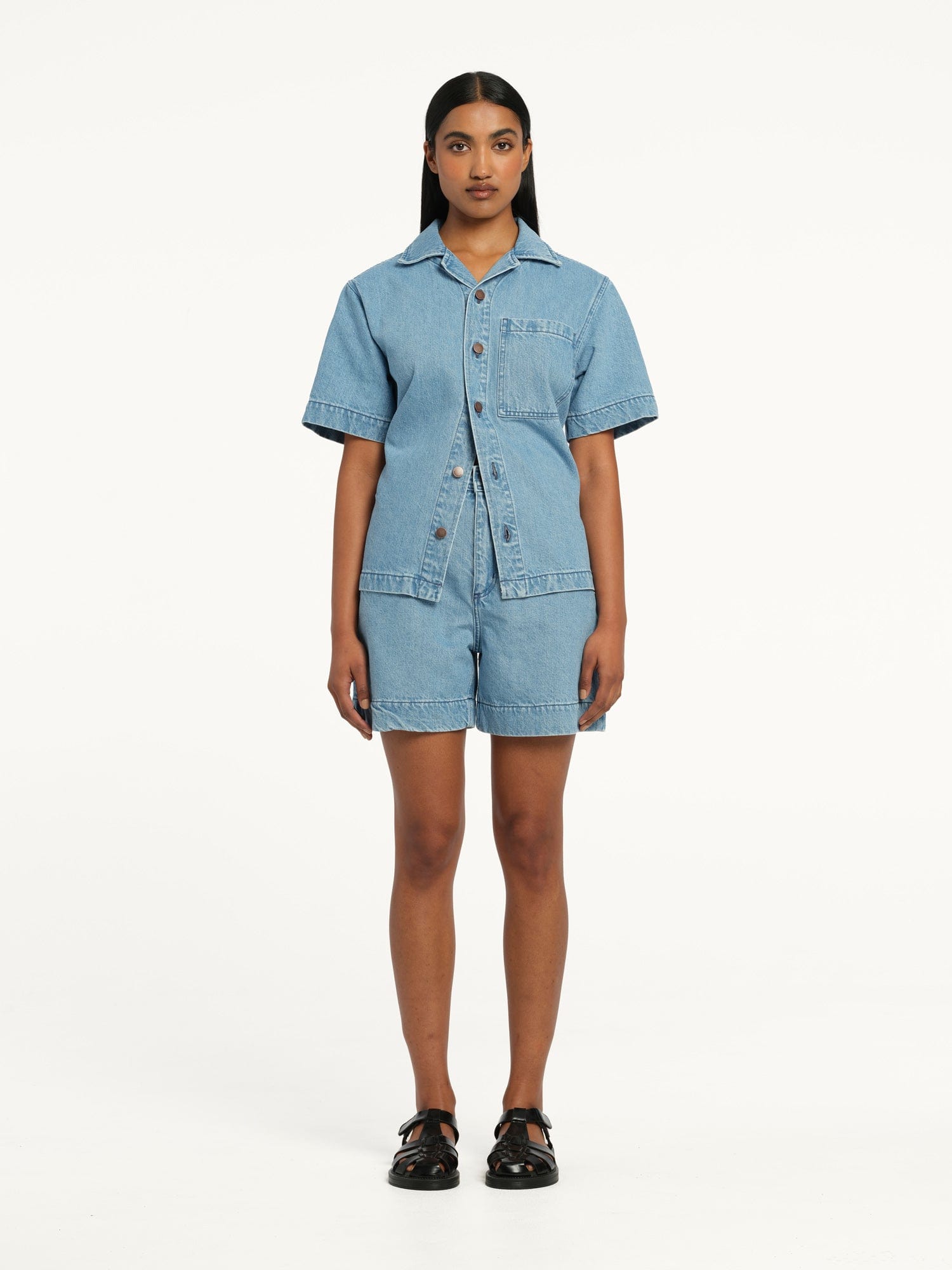 Sophie Drawcord Short Saunter | Linen Denim