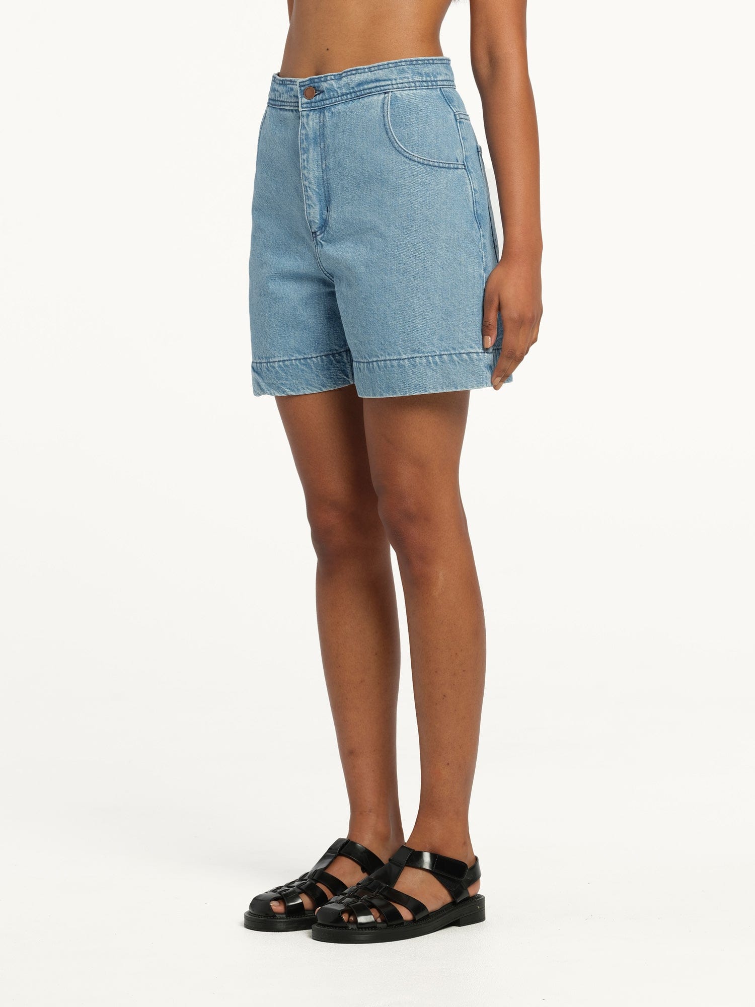 Sophie Drawcord Short Saunter | Linen Denim