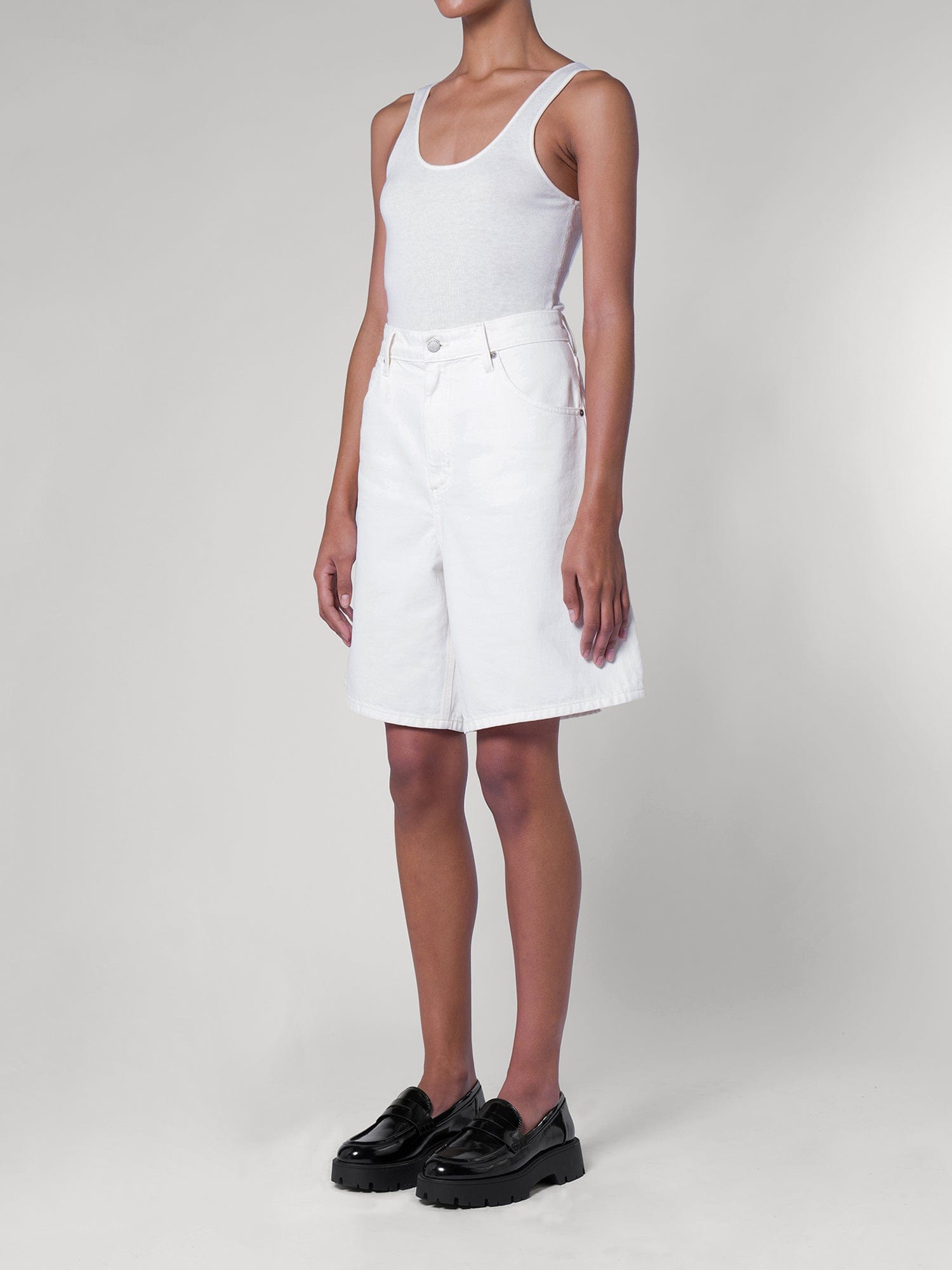 Rowan Short Natural