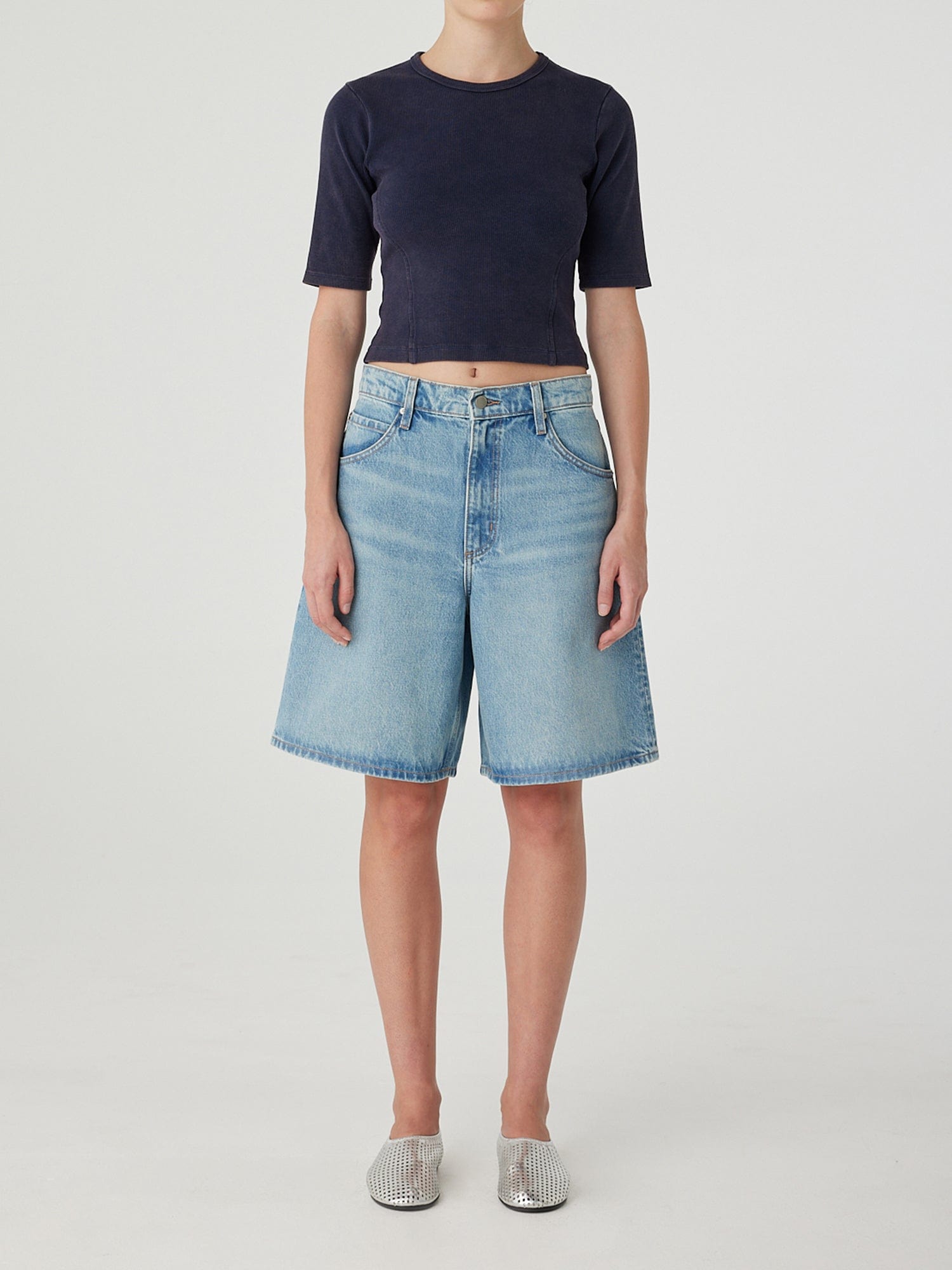 Rowan Short Light Tinted