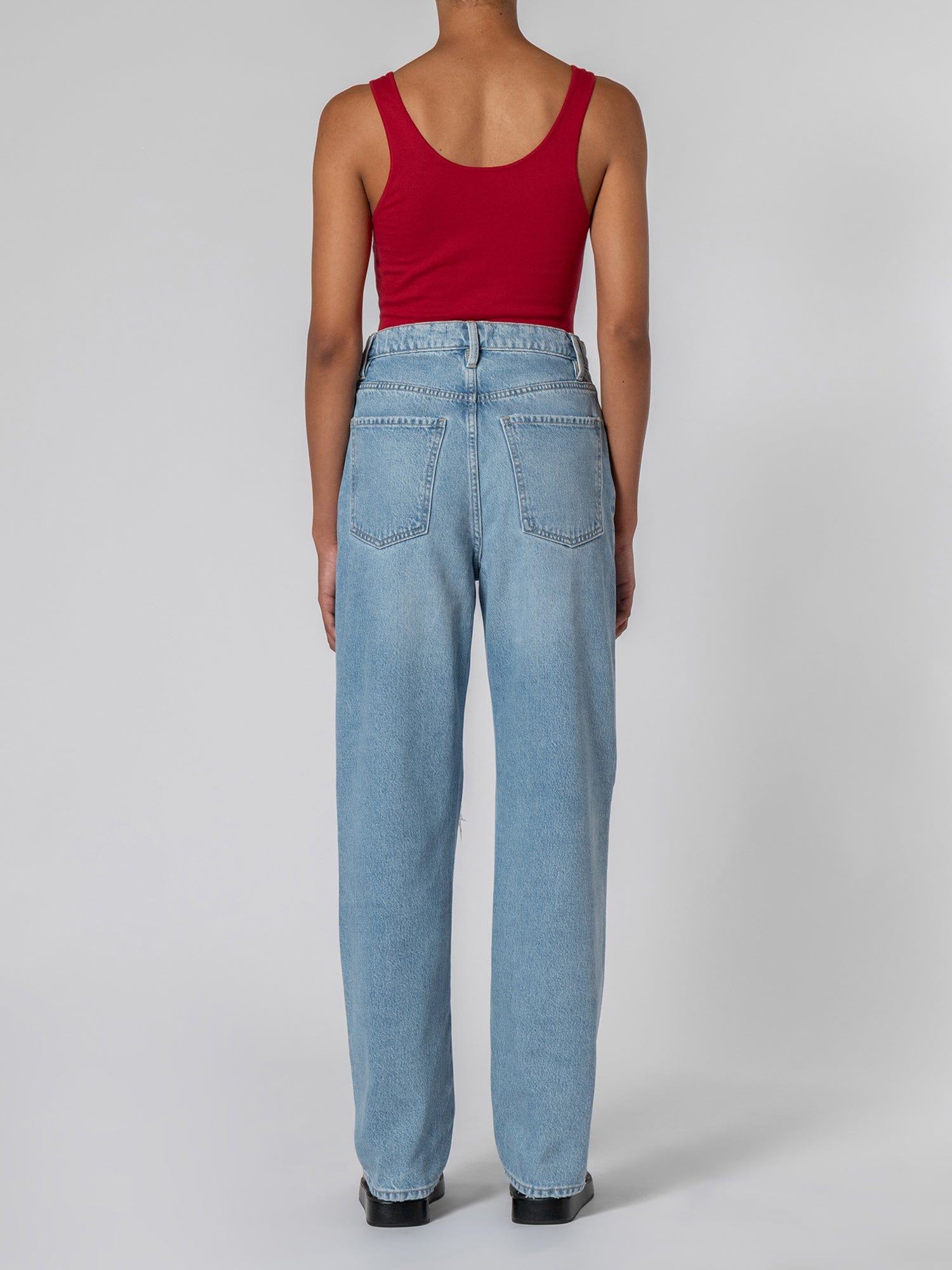 Lennox Relaxed Tapered Jean – Mid-Waisted Denim | Nobody Denim