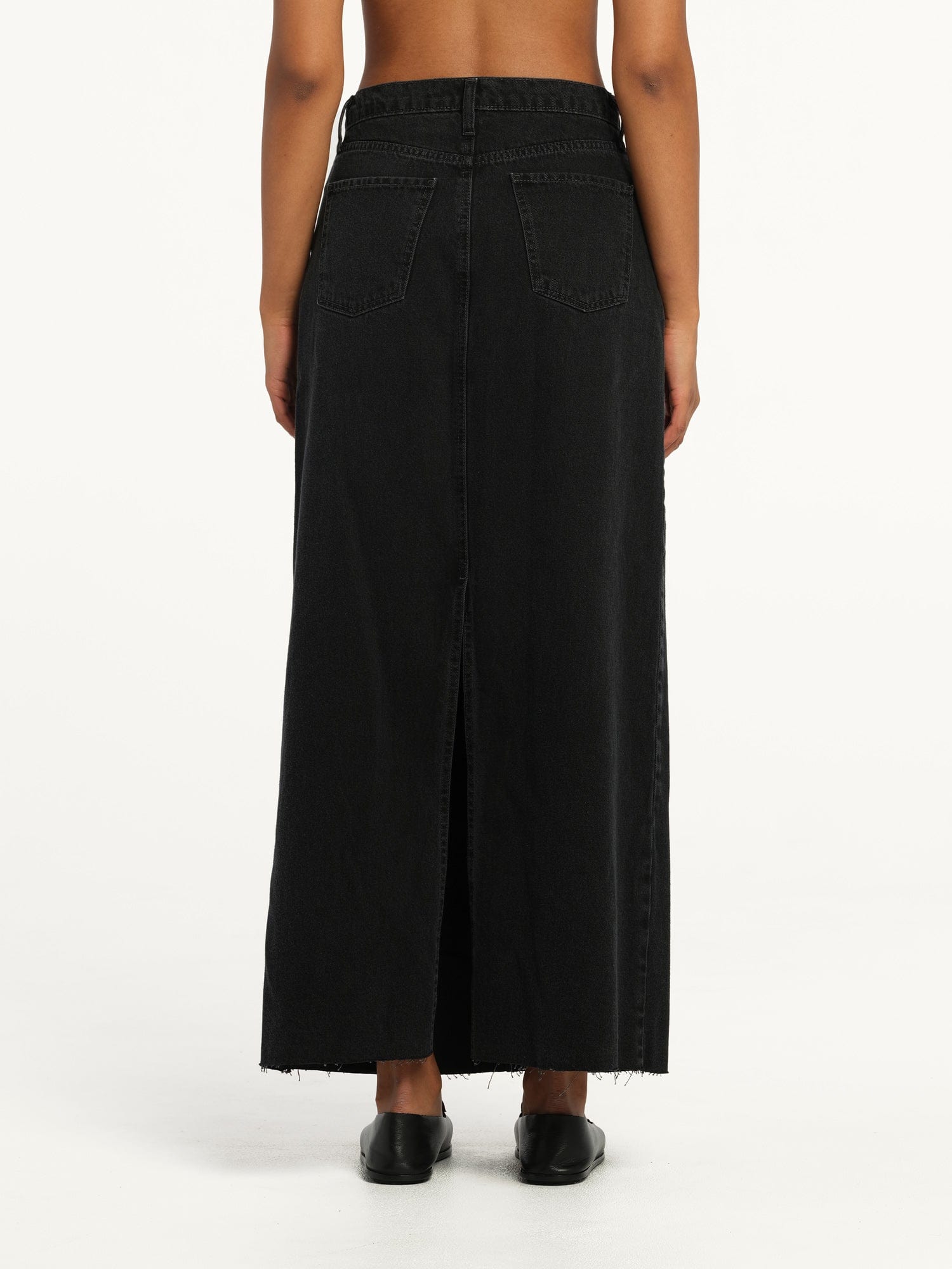 ★2022FW新作★ODDSTUDIO★BACK SLIT DENIM SKIRT Rhinestone denim maxi skirt blue For Women | Sandro Paris