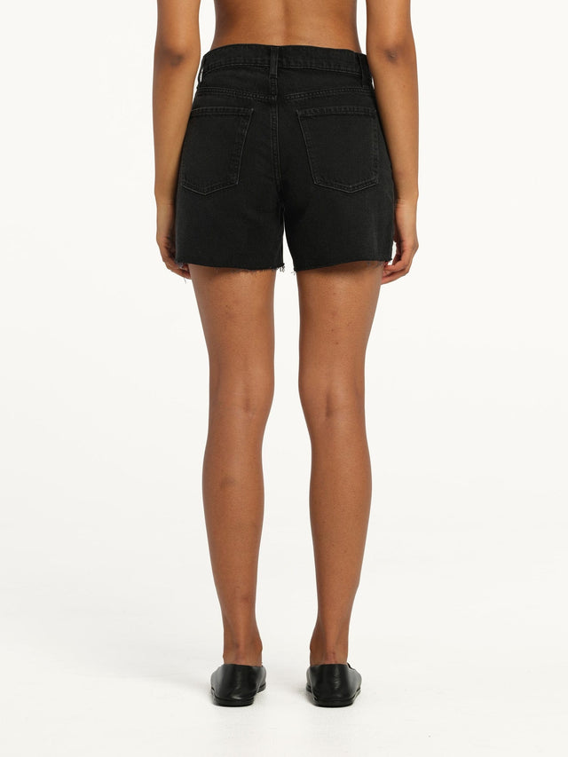 Hardy Short Worn Black